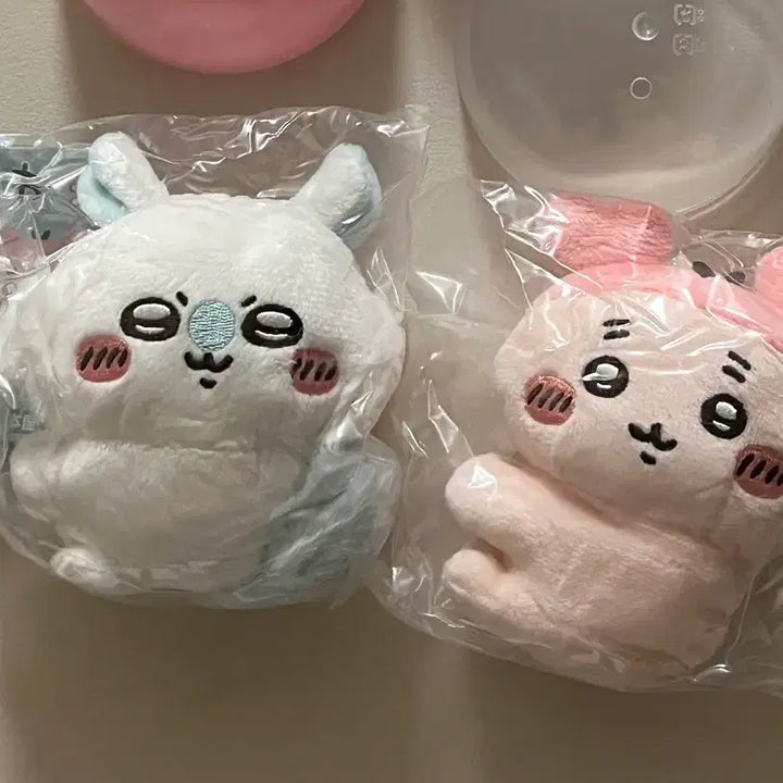 [BUNJANG] Chiikawa Momonga &amp; Kani Clip Plush Toy / 치이카와 먼작귀 모몽가+카니 클립 인형 집게