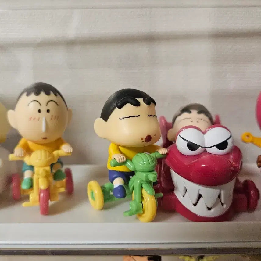 [BUNJANG] Crayon Shin-chan Bouncing Car Series Gacha / 짱구 붕붕카 시리즈 가챠