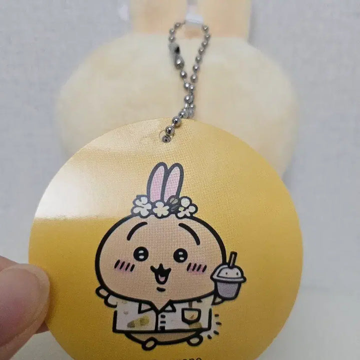 [BUNJANG] Usagi Hawaiian Shirt Keychain / 우사기 하와이안 셔츠 키링
