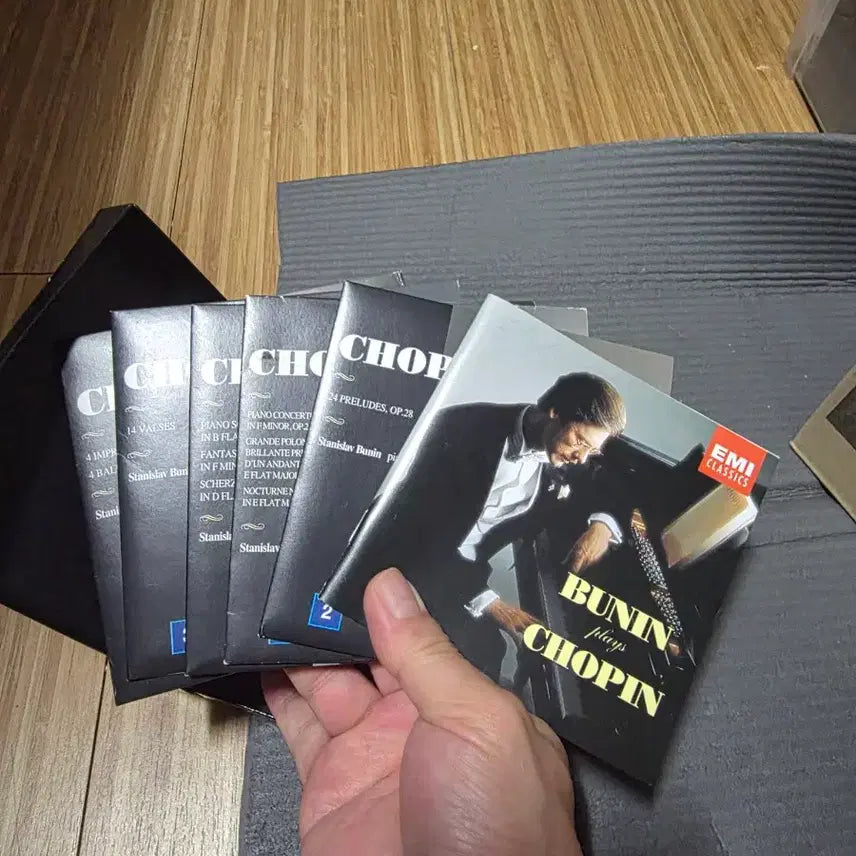 [BUNJANG] Stanislav Bunin Plays Chopin: 5CD Special Box Edition / stanislav bunin 연주 EMI 클래식 번인 쇼팽 5cd 스페셜 박스 에디션