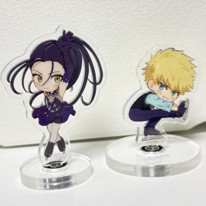 [BUNJANG] Medalist Hikaru Riou Rotating Spin Acrylic Stand Gacha / 메달리스트 히카루 리오우 회전 스핀 아크릴스탠드 가챠