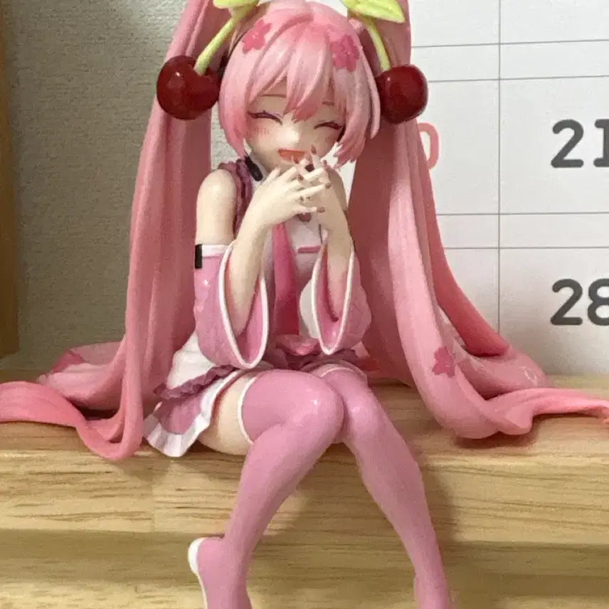 [BUNJANG] Vocaloid Sakura Miku Noodle Stopper 2023 Smiling Version / 보컬로이드 사쿠라미쿠 누들스토퍼 2023 웃는버전 박스O