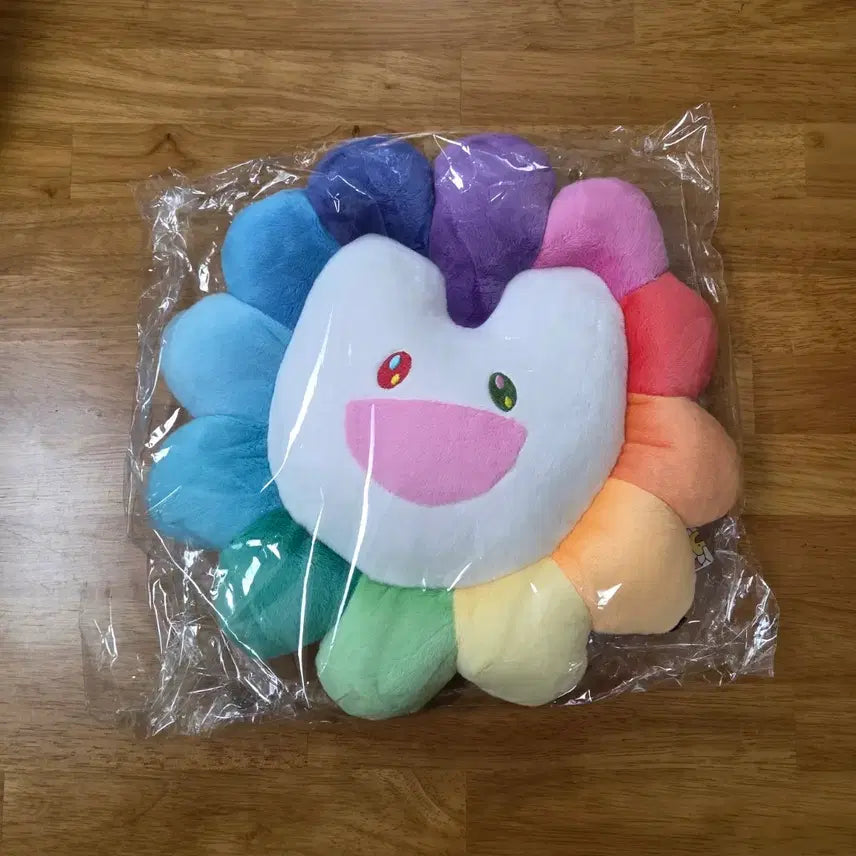 [BUNJANG] NewJeans Murakami Cushion Doll (Sealed) / (미개봉)뉴진스 무라카미 쿠션 인형