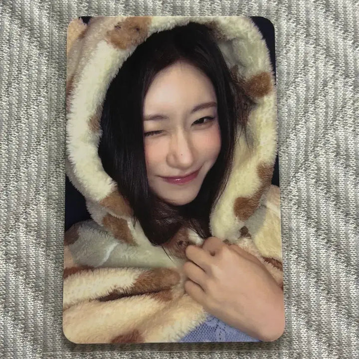 [BUNJANG] ITZY Chaeryeong MOTTO Lucky Draw Photocard / ITZY 채령 MOTTO 영통 특전 포카 미공개 셀카