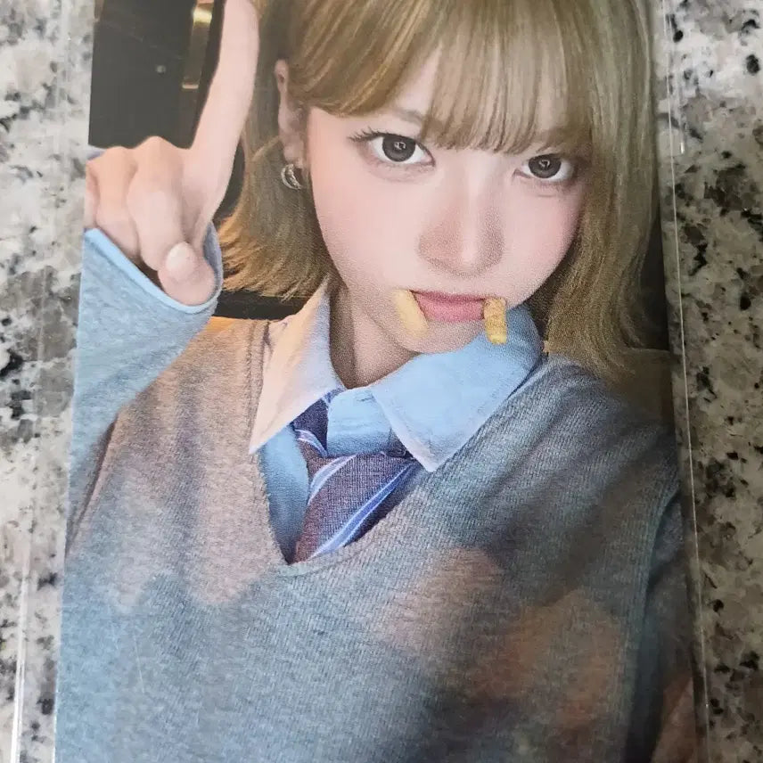 [BUNJANG] RESCENE Seowoon Lucky Draw Photocard May / 리센느 새우깡 포카 플러스챗 미공포 메이