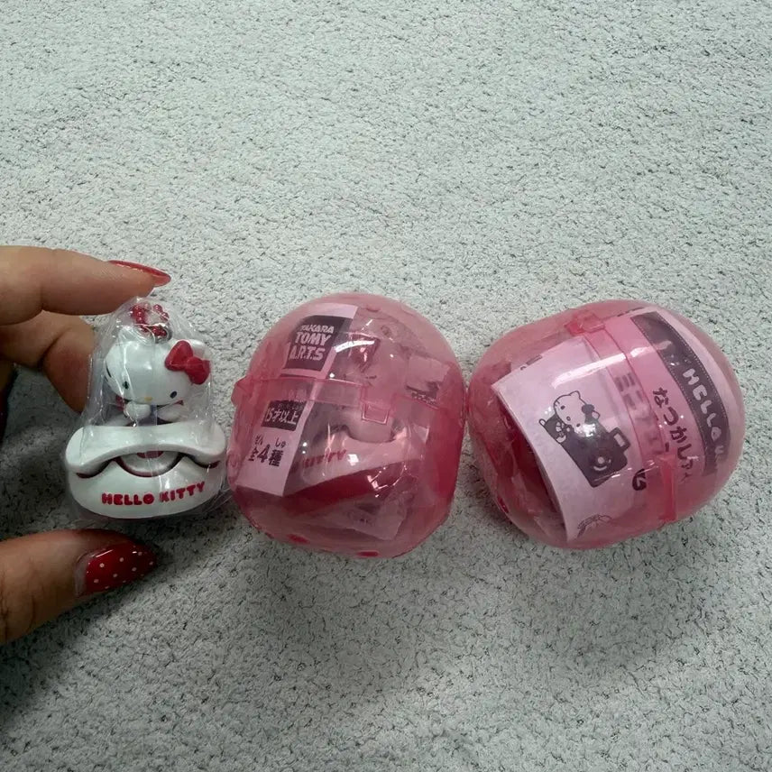 [BUNJANG] Hello Kitty Rotary Phone Gacha Toy Sealed / 키티 전화기 가챠 미개봉