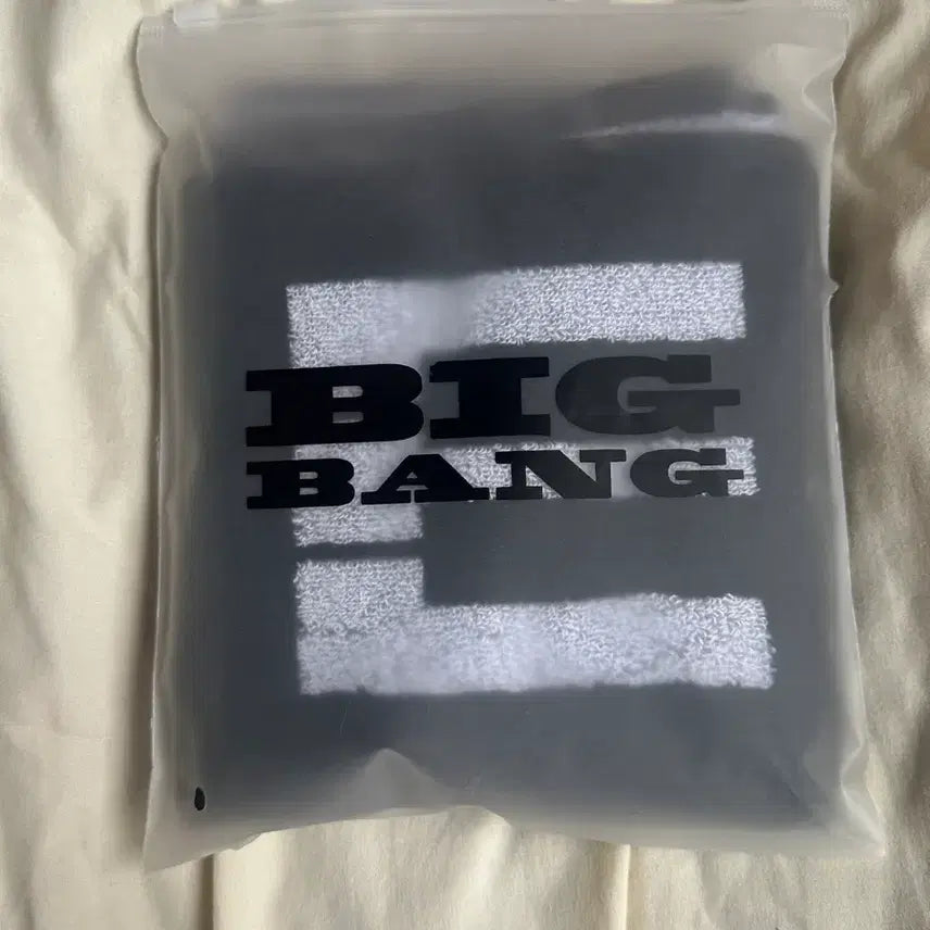 [BUNJANG] Bigbang Exhibition Piano Version Long Towel Slogan / 빅뱅 전시회 롱 타월 슬로건 피아노 새상품