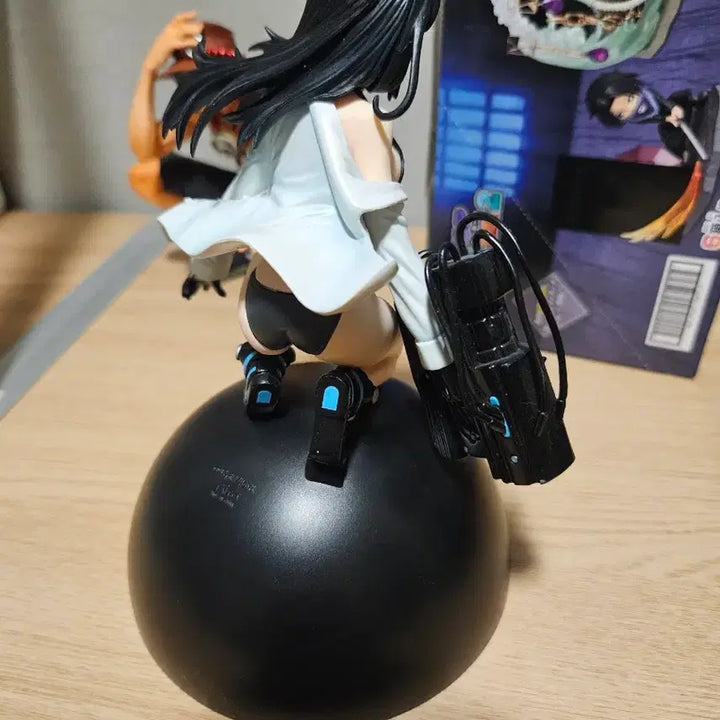 [BUNJANG] Gantz Reina Repaint Figure / 간츠 레이나