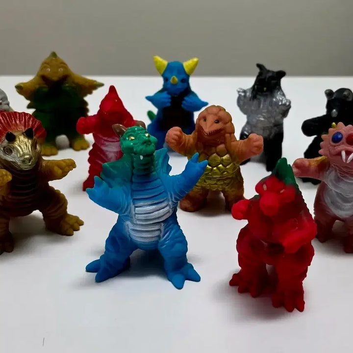[BUNJANG] Vintage Monster Sofubi Figure Collection Set / [고전완구] 괴수 소프비 피규어 초레어 11종 레트로
