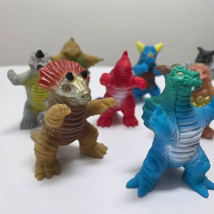 [BUNJANG] Vintage Monster Sofubi Figure Collection Set / [고전완구] 괴수 소프비 피규어 초레어 11종 레트로
