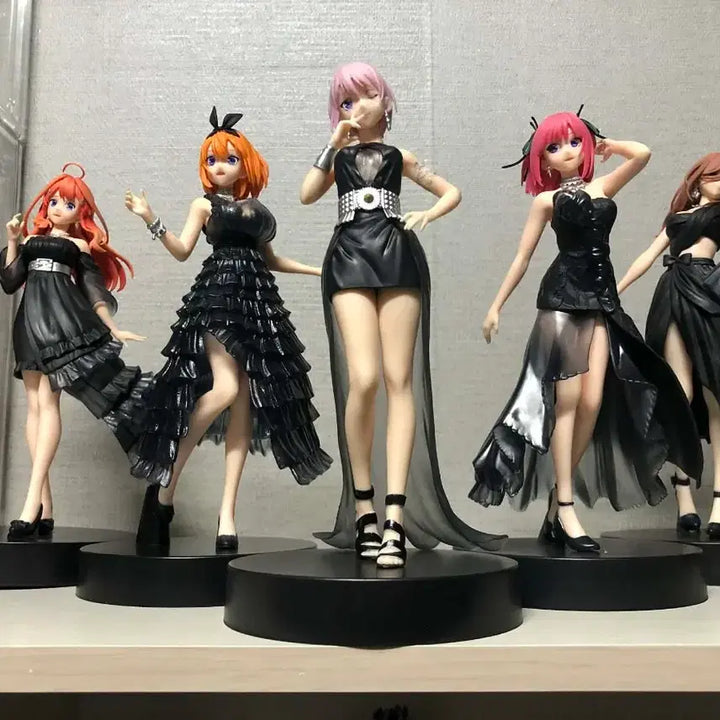 [BUNJANG] The Quintessential Quintuplets Black Dress Figure Set / 5동분의 신부 검은색드레스 피규어 세트