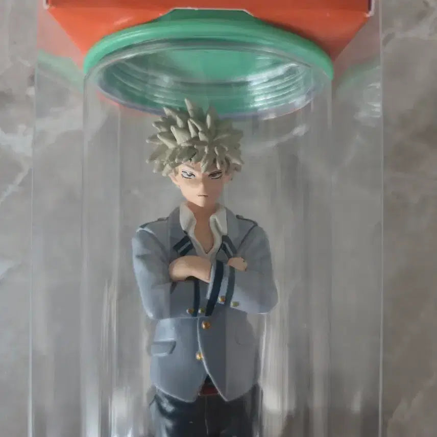 [BUNJANG] My Hero Academia Katsuki Bakugo Standing Figure (Sealed) / [미개봉 새상품] 나의히어로아카데미아 바쿠고 스탠딩 피규어