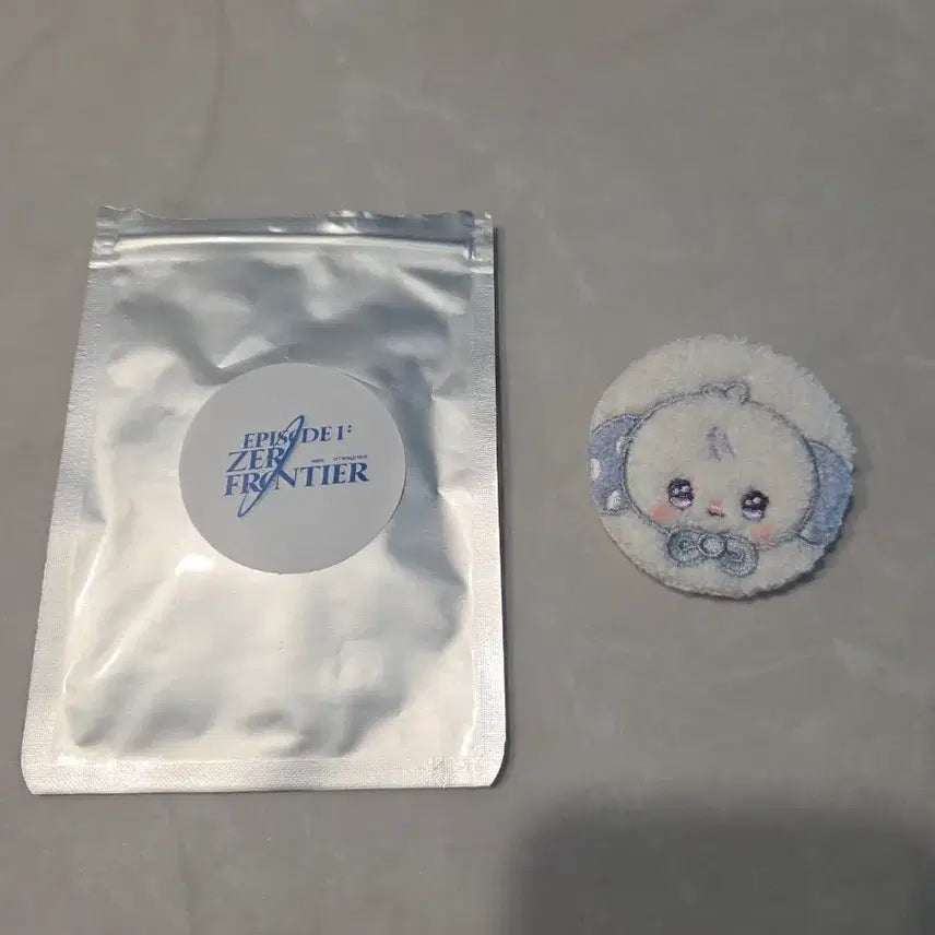 [BUNJANG] NMIXX Jiwoo Mixpop Secret Bookle Can Badge / 엔믹스 지우 믹스피 시크릿 부클 캔 뱃지 팝니다