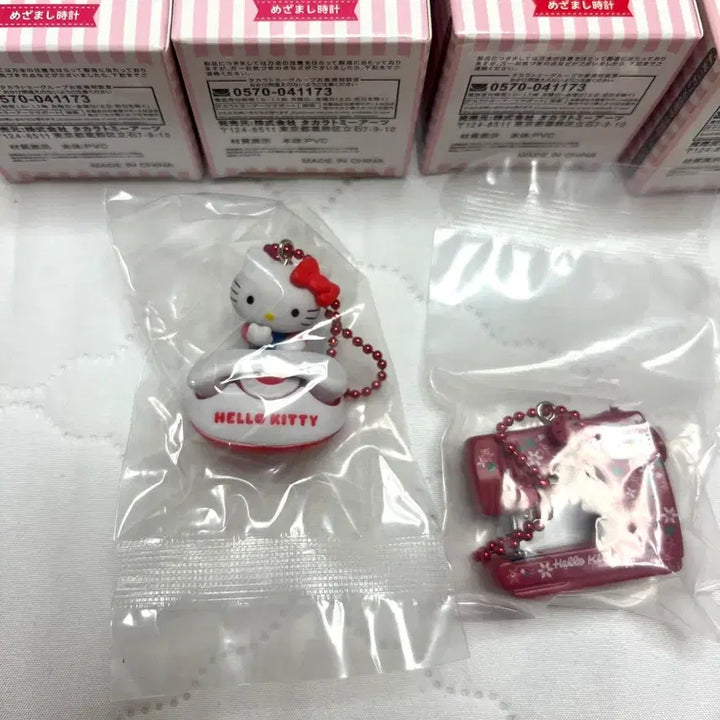 [BUNJANG] Hello Kitty Mini Figure (Telephone/Sewing Machine) / 헬로키티 미니 피규어 (전화기/재봉틀)