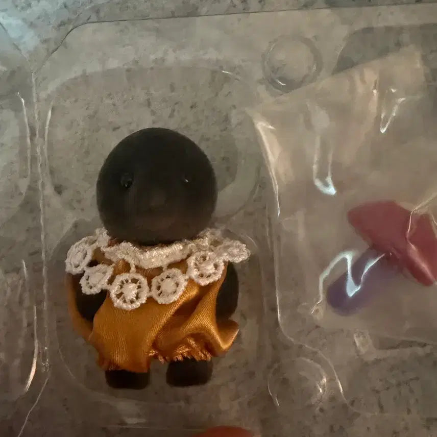 [BUNJANG] Sylvanian Families Magic Party Blind Bag Mole Secret Figure / 실바니안 매직파티 블라인드백 두더지