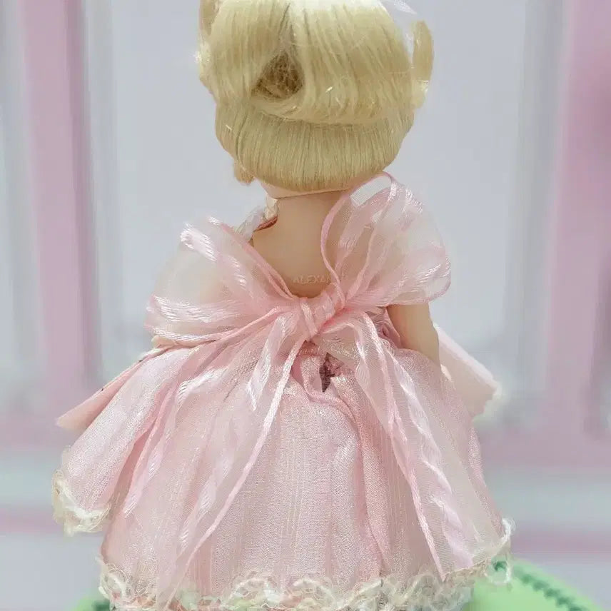 [BUNJANG] Madame Alexander Birthday Doll Pink Dress / 마담알렉산더