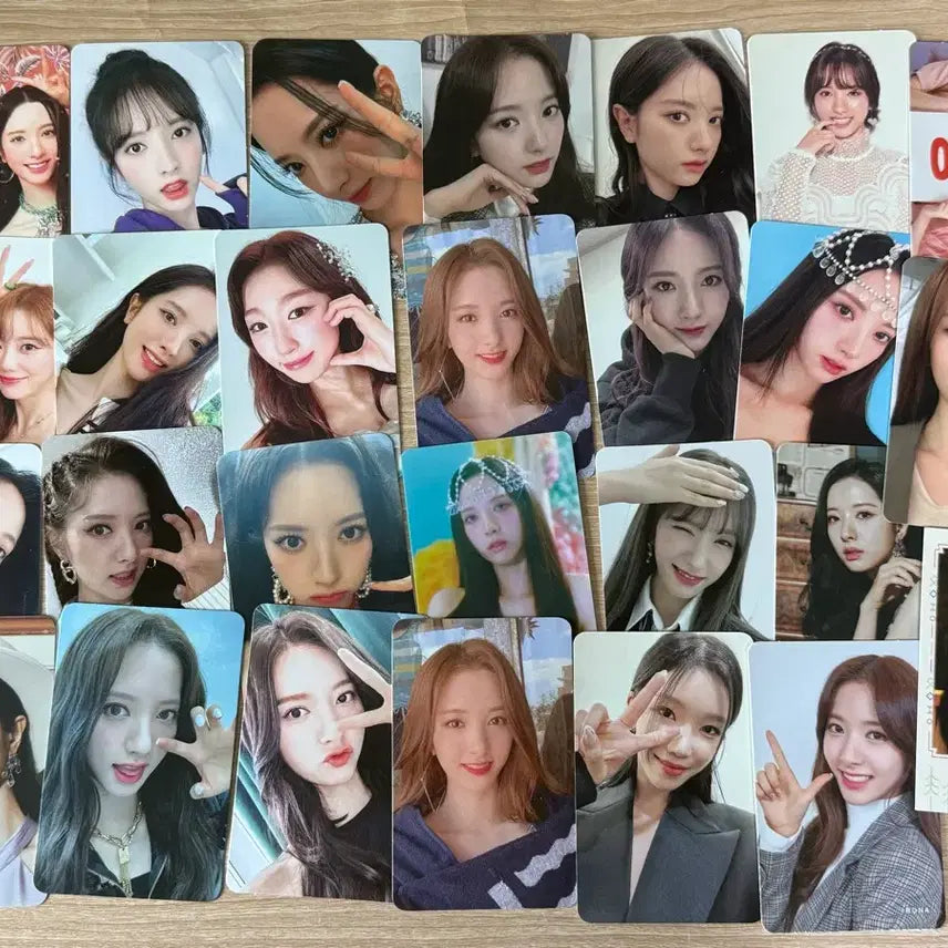 [BUNJANG] Cosmic Girls Bona Dawon Subin Photocard Bundle Set / 우주소녀 보나 다원 수빈 포카 포토카드 김지연 일괄