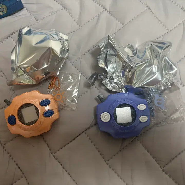 [BUNJANG] Digimon Digivice Keychain Set (Courage, Friendship) / 디지몬 디지바이스 키링 용기,우정 태일 메튜 일괄