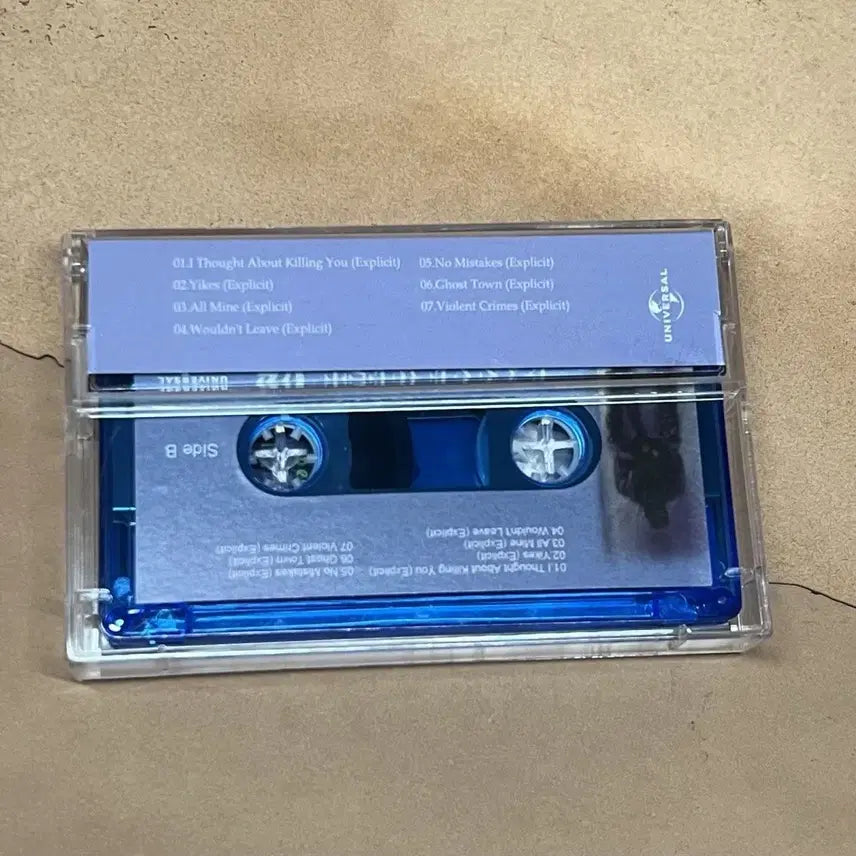 [BUNJANG] Kanye West ye Limited Edition Blue Cassette Tape / 칸예 웨스트 ye 카세트 테이프