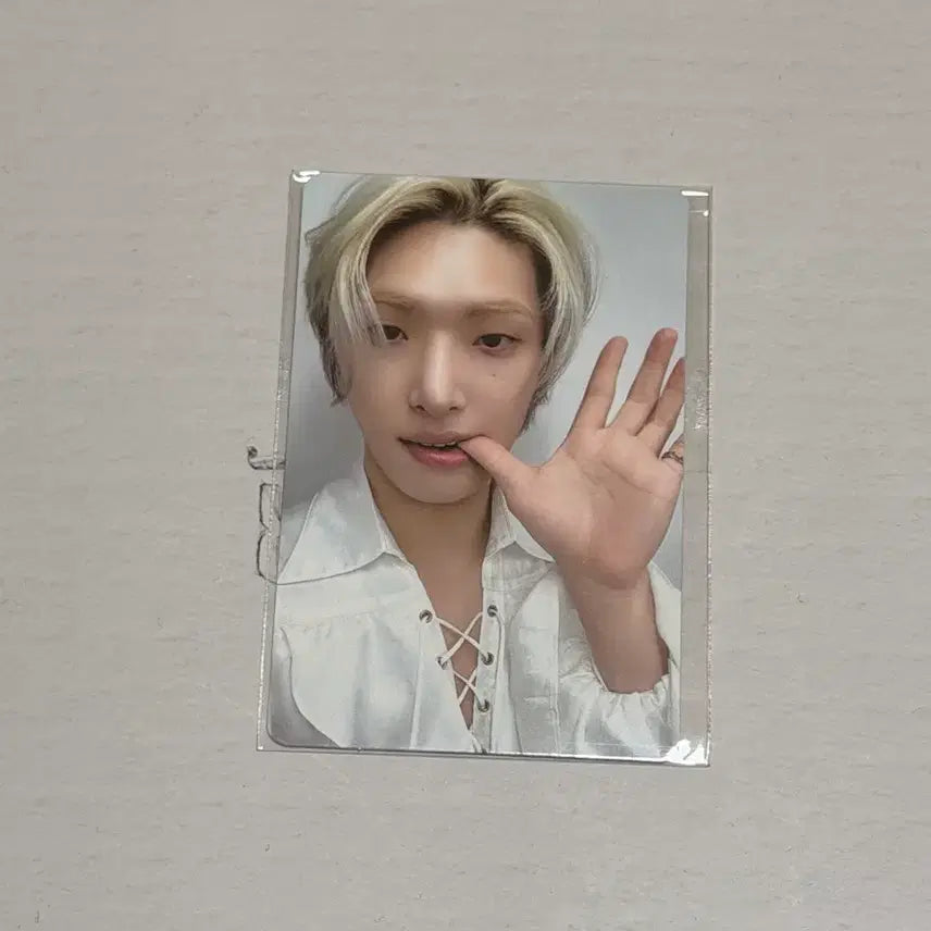 [BUNJANG] ATEEZ Aniteez Pop-up Mingi Photocard / 에이티즈 애니티즈 팝업 민기 10만원 포카