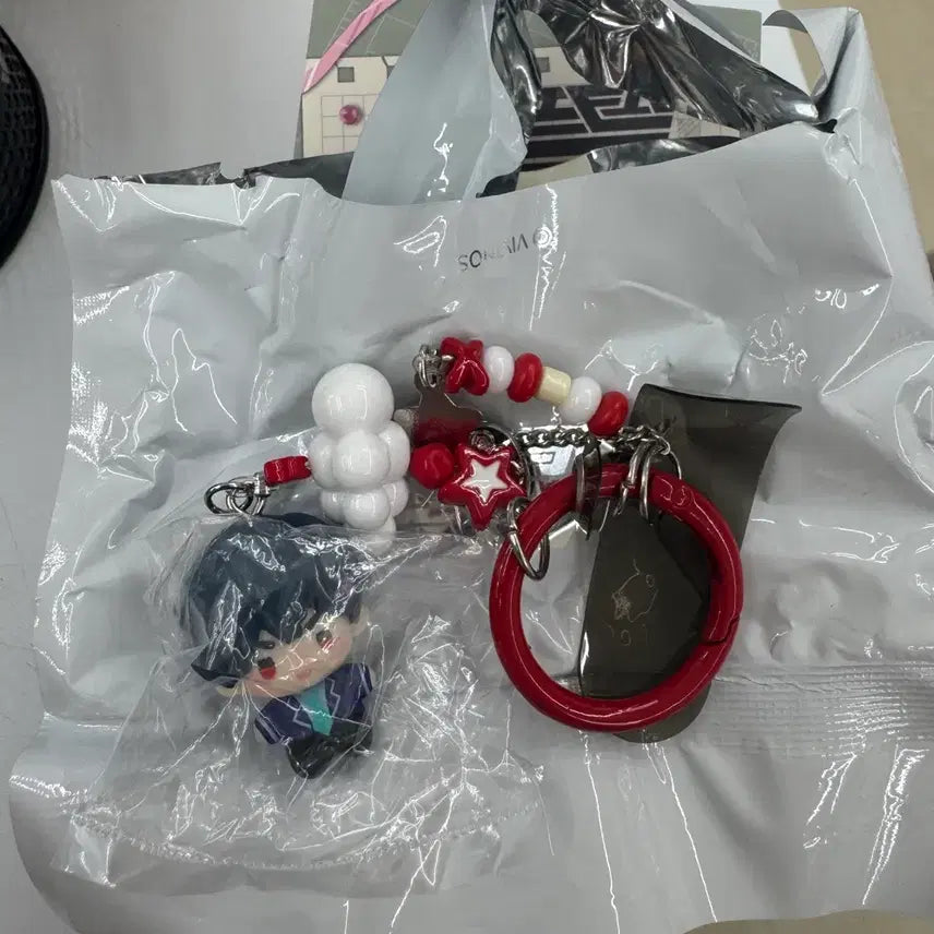 [BUNJANG] Alien Stage A-Stage School Stage Rice Grain Charm Keychain Ivan / 에일리언스테이지 에이스테 스쿨스테 쌀알 참 키링 이반