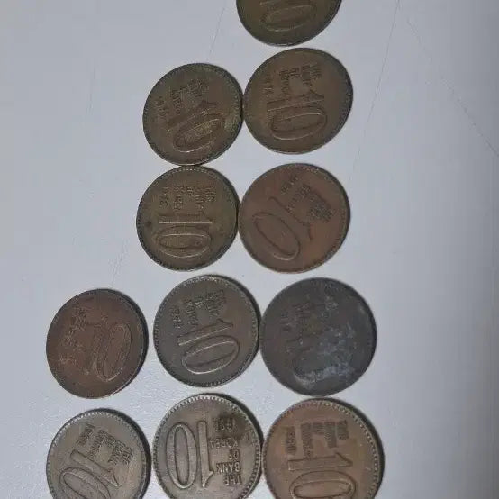 [BUNJANG] Vintage Korean Coins (10 Won, 100 Won) / 10원,100원 동전