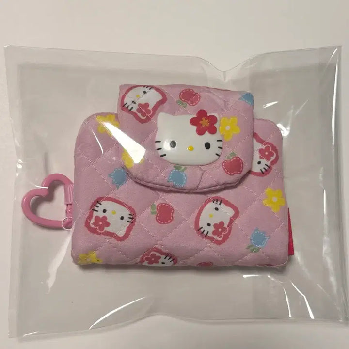 [BUNJANG] Sanrio Quilted Hello Kitty Wallet / 산리오 모두의 퀼트 헬로키티 키티 지갑