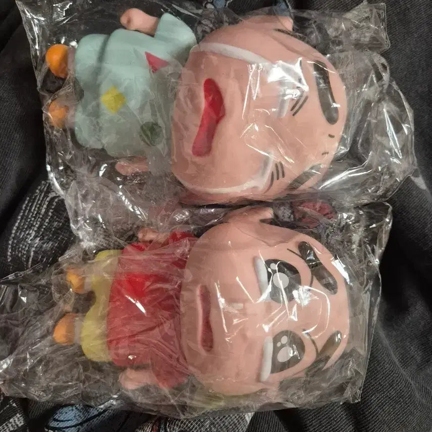 [BUNJANG] Crayon Shin-chan Figure Set (2 pcs) / 짱구 피규어 2개세트
