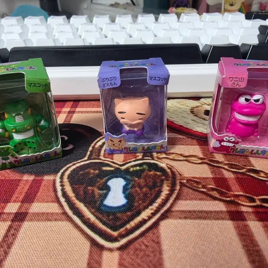 [BUNJANG] Crayon Shin-chan Baby Rice Ball Figure 3-Piece Bundle Set / 짱구는 못말려 베이비 쌀알피규어 3종 일괄