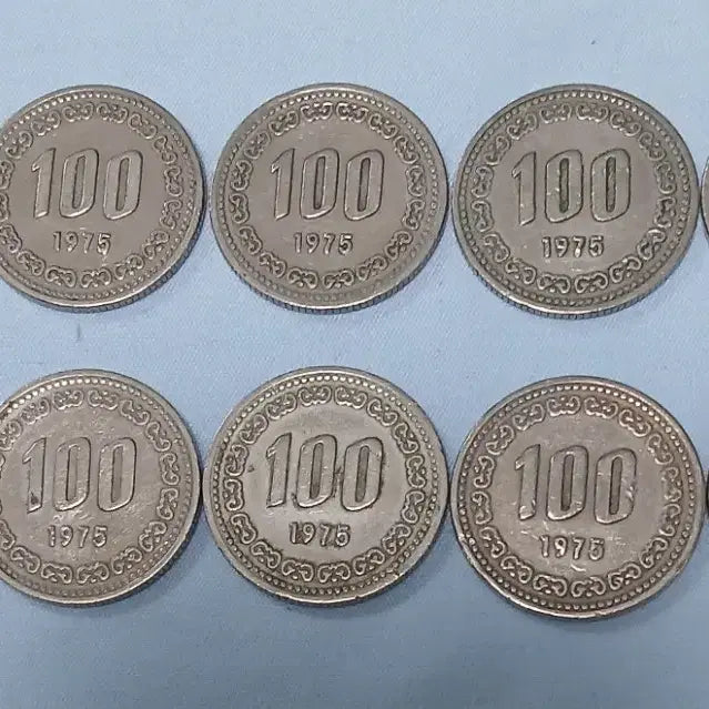 [BUNJANG] 1975 100 Won Coins Bundle Set (10 pcs) / 1975년 100원 10개일괄