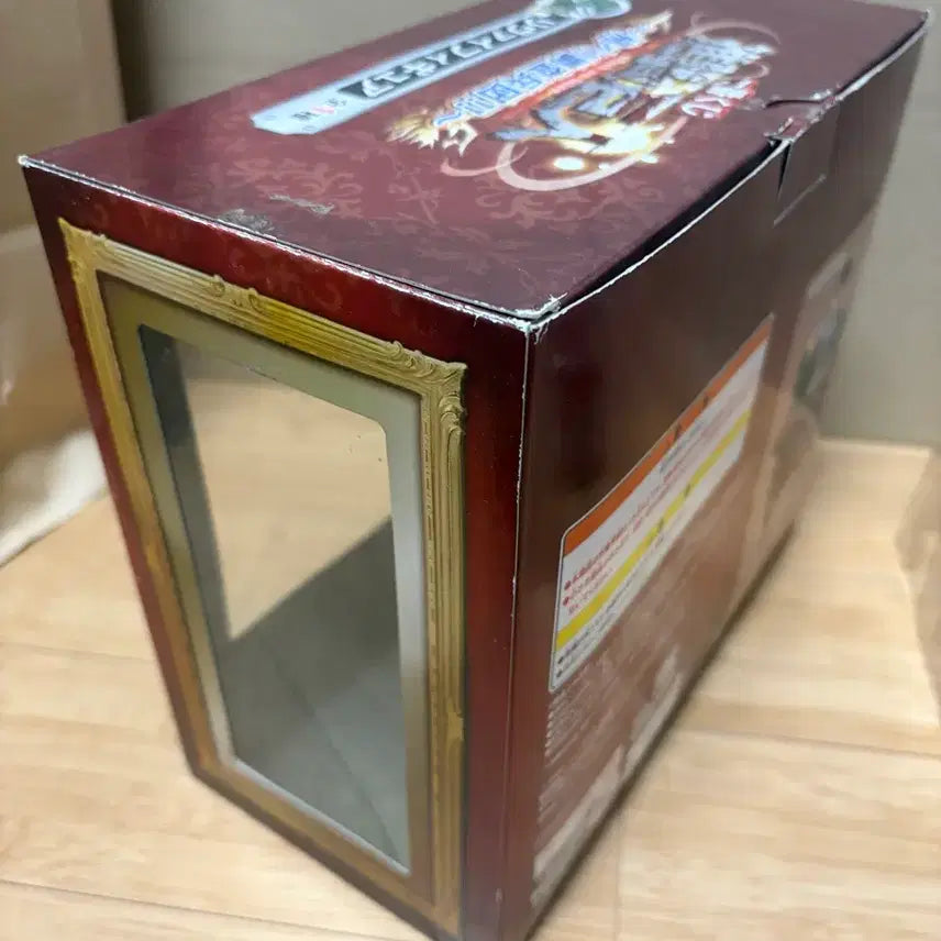 [BUNJANG] Attack on Titan Levi Sitting Statue (Opened) / (개봉품) 진격의 거인 A상 리바이 좌상