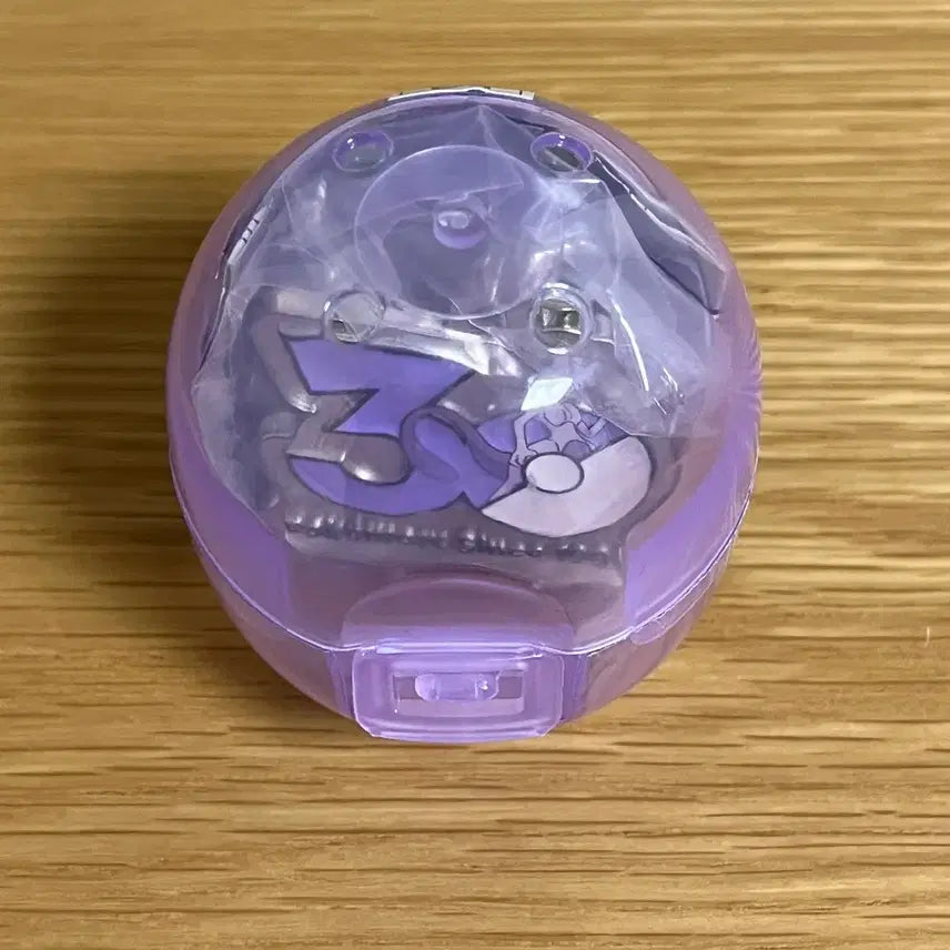 [BUNJANG] Pokemon 30th Anniversary Metal Charm Gacha Keychain / (뮤츠) 포켓몬 30주년 메탈 참 메지루시 가챠 키링