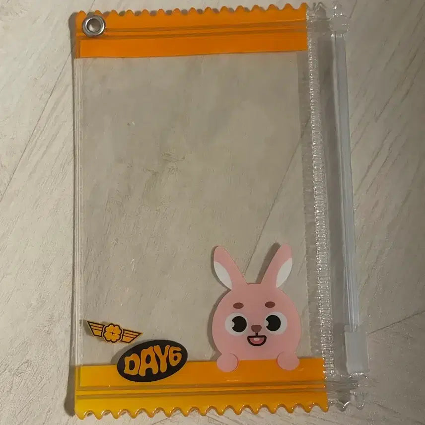 [BUNJANG] DAY6 Young K Photocard Holder / 데이식스 필 포카 홀더