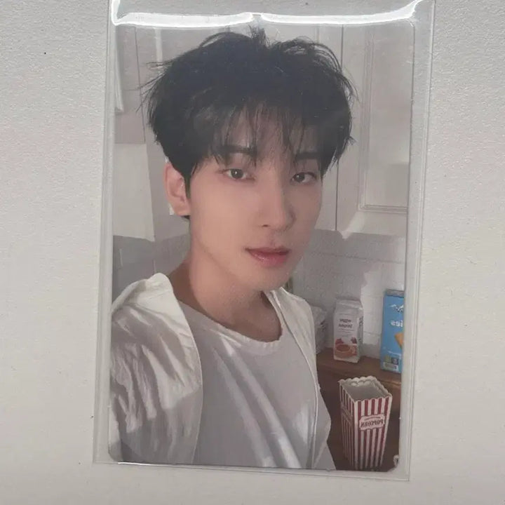 [BUNJANG] SEVENTEEN Wonwoo Attacca Photocard / 세븐틴 원우 포카 attacca