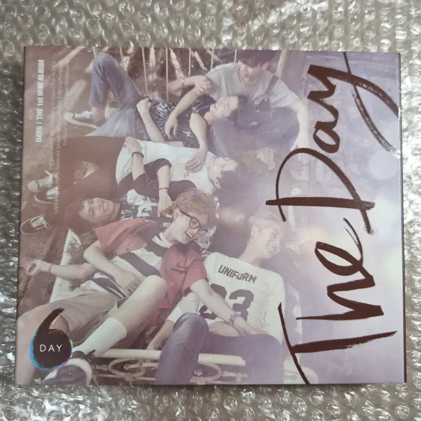 [BUNJANG] Day6 The Day Debut Album / 데이식스 더데이 앨범 팝니다 (데뷔앨범) Day6 데식 The Day 콩츄