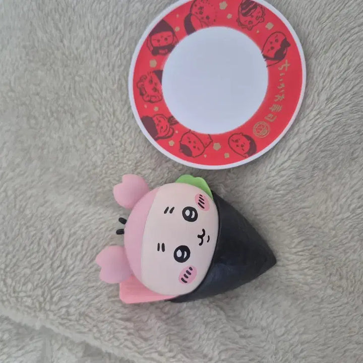 [BUNJANG] Chiikawa Sushi Figure Kani / 치이카와 스시 피규어 카니
