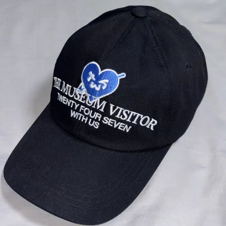[BUNJANG] TWS The Museum Visitor Collaboration MD Ball Cap / 투어스 더뮤비엄비지터 콜라보 엠디 모자 볼캡