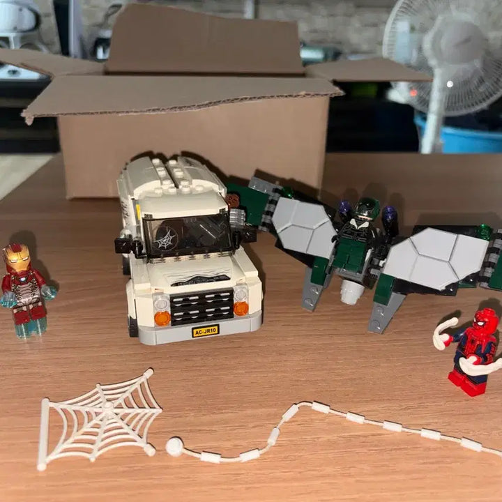 [BUNJANG] LEGO Spider-Man 76083 / 레고 스파이더맨 76083팝니다!