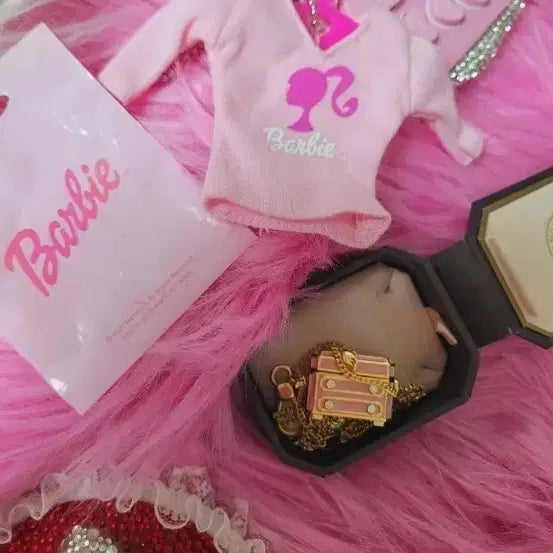[BUNJANG] Barbie Doll Clothes Pink Keyring Limited Edition Import / 바비 인형 옷 핑크 키링 한정판 수입