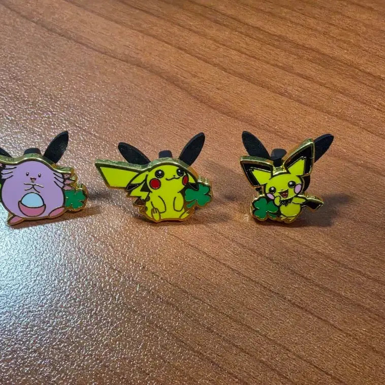 [BUNJANG] Pokemon Pin Badge Set: Pikachu, Pichu, Lucky / 포켓몬스터 핀뱃지 피카츄/피츄/럭키