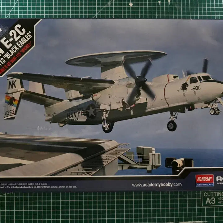 [BUNJANG] Academy 1/144 USN E-2C Black Eagles Plastic Model Kit / 아카데미 1/144 USN E-2C 블랙 이글스 프라모델