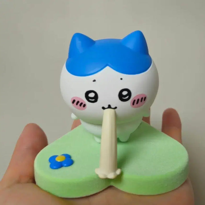 [BUNJANG] Hachiware Figure (Hairball Version) / 하치와레 투성이 피규어 <헤어볼>