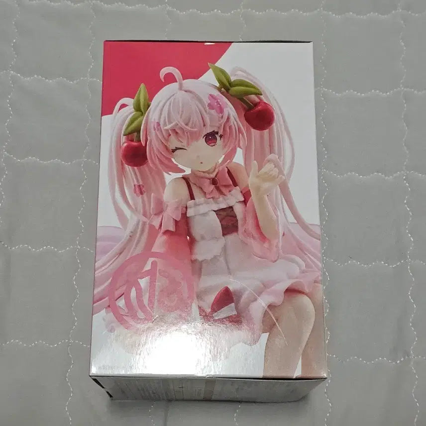 [BUNJANG] Furyu Sakura Miku 2025 Noodle Stopper Figure (Sealed) / 후류 사쿠라 미쿠 누들 스토퍼 2025 미개봉