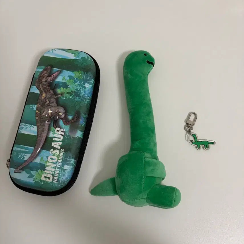 [BUNJANG] Joguman Studio Dinosaur Goods Pencil Case / 조구만 스튜디오 공룡 굿즈 +3D 공룡필통