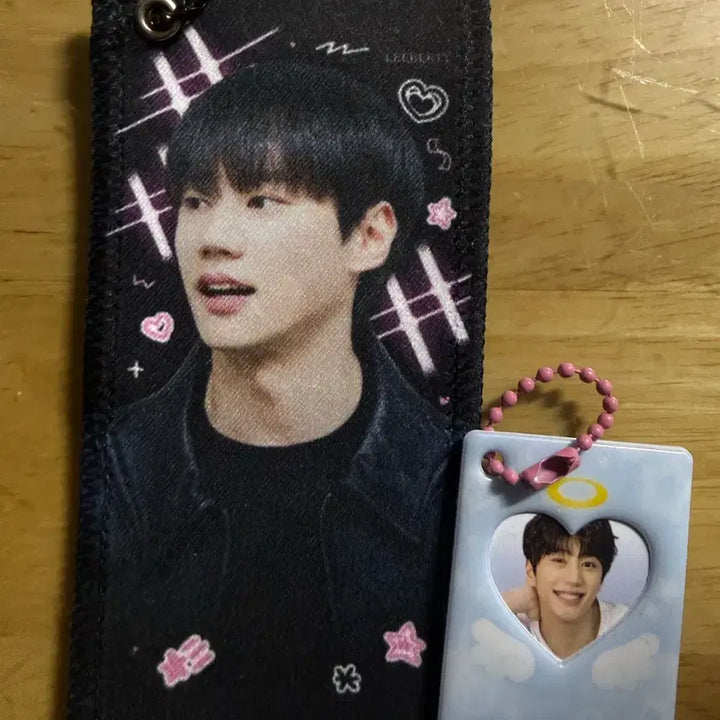 [BUNJANG] Lee Junyoung Slogan Carabiner Bundle Set / 이준영 슬로건 카라비너 등 굿즈 판매 일괄