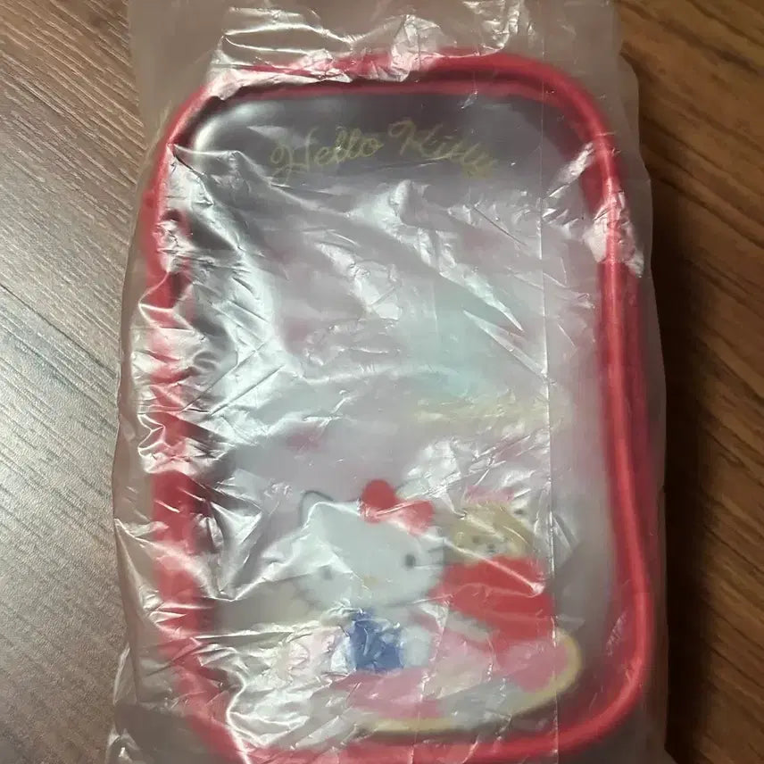 [BUNJANG] Sanrio Hello Kitty Ita Bag Multi Pouch / 산리오 헬로키티 이타백 멀티 파우치 판매합니다.