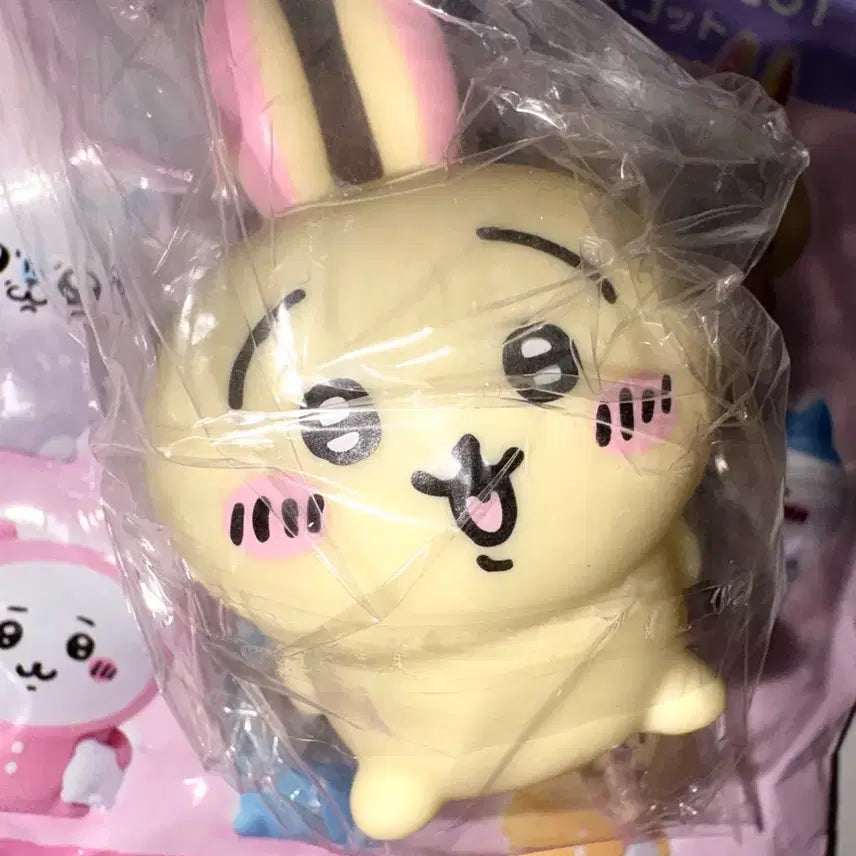 [BUNJANG] Chiikawa Usagi Gacha Random Finger Puppet Figure / 치이카와 우사기 랜덤 가챠 피규어 손가락 인형
