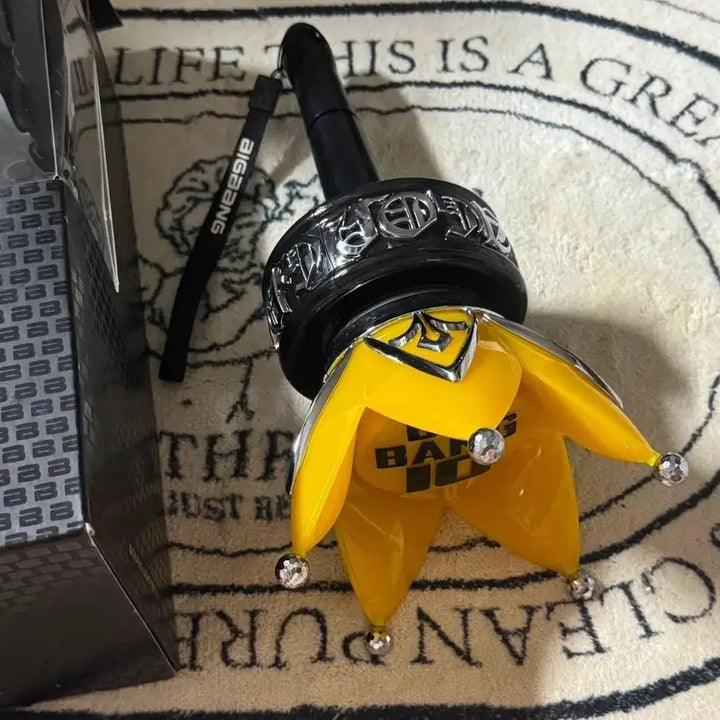 [BUNJANG] BIGBANG 4th Generation &amp; 10th Anniversary Head + G-Dragon Light Ring Cheer Stick Set / 빅뱅 뱅봉4+10주년 헤드+지드래곤 라이트링(고무포함) 응원봉