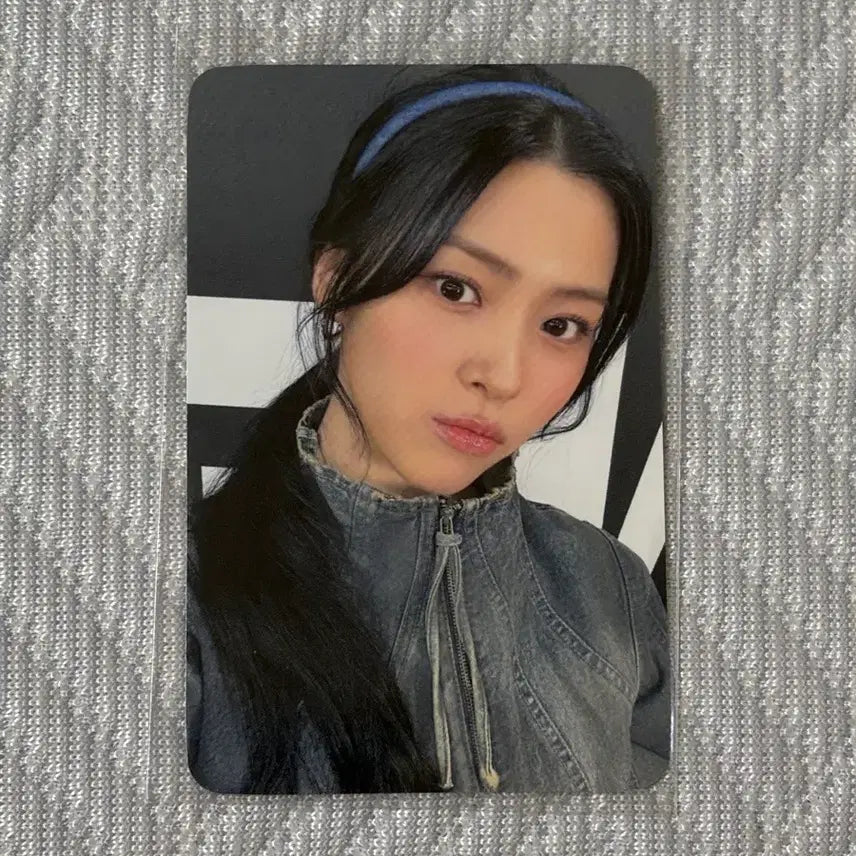 [BUNJANG] ITZY Ryujin TUNNEL VISION Lucky Draw Photocard / ITZY 류진 TUNNEL VISION 영통 팬싸 특전 포카