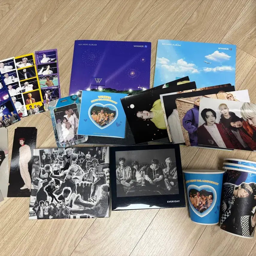 [BUNJANG] Winner Album Official Goods Bundle Set / 위너 앨범 공식 굿즈 포카 생카 일괄